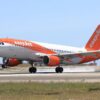 Pesawat easyJet Mendarat Darurat di Roma akibat Penggunaan Power Bank