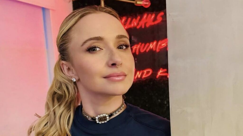 Hayden Panettiere Ungkap Sisi Gelap Hollywood dalam Memoar Terbaru