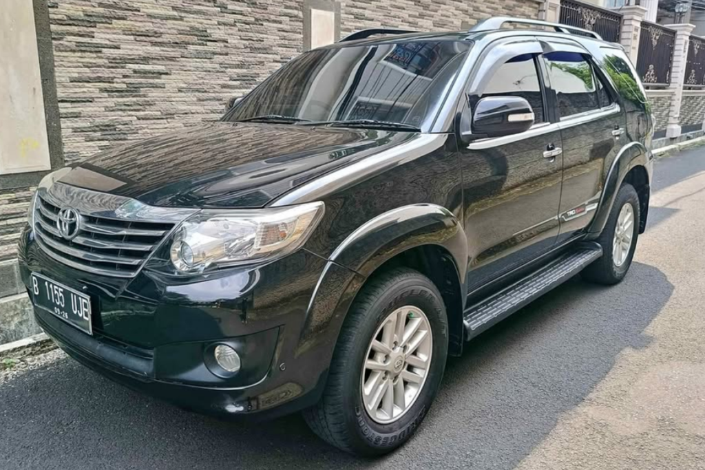 Harga Bekas Toyota Fortuner VNT Mulai Terjangkau untuk Harian