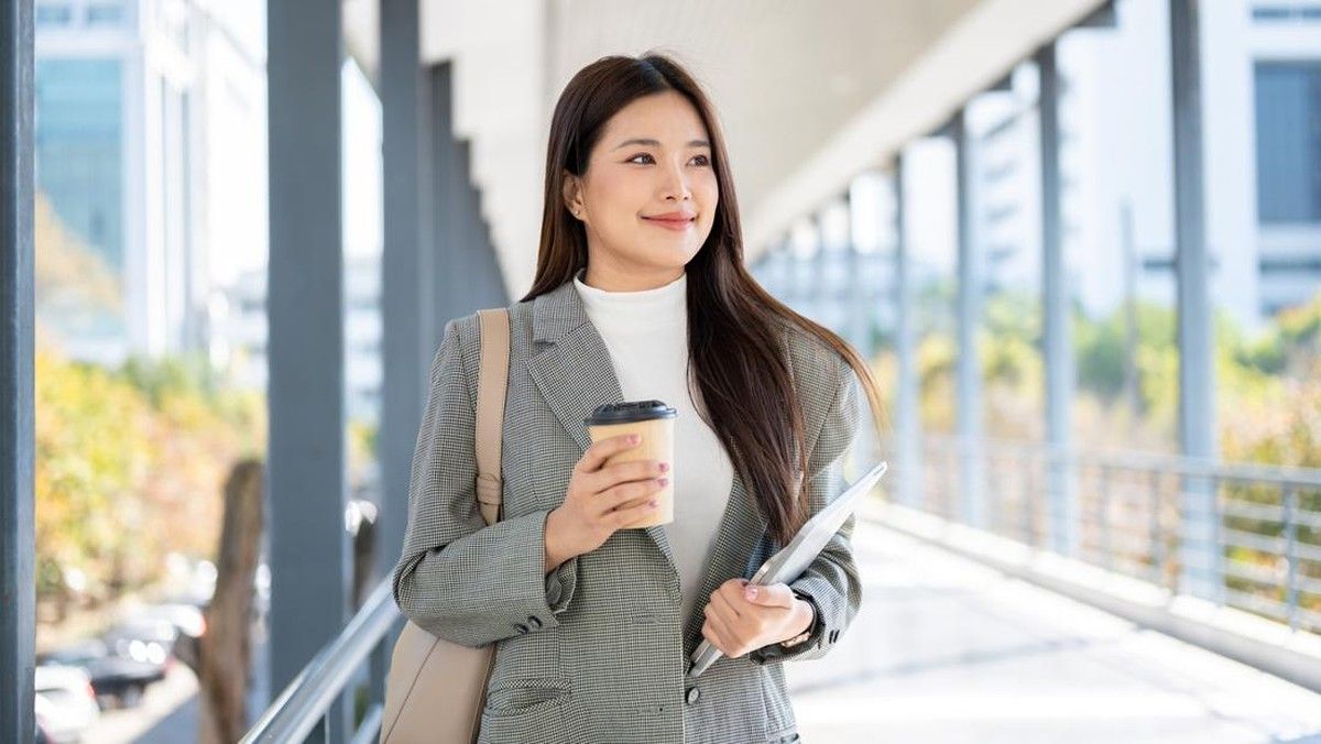 Fenomena Coffee Badging Jadi Tren Baru di Dunia Kerja, Apa Itu?