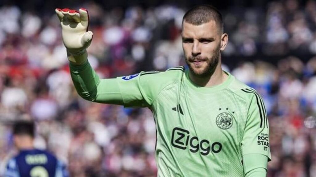 Ajax Tekuk Groningen Dua Gol Tanpa Balas di Playoff