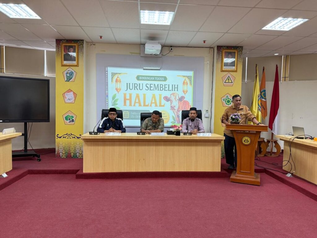 Pengurus Masjid di Padang dan Pekanbaru Ikuti Pelatihan Sembelih Halal