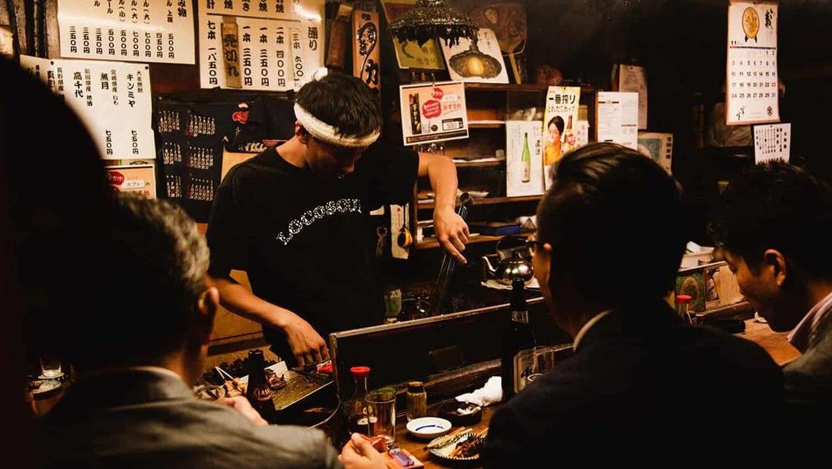 Bisnis Izakaya di Jepang Menghadapi Gelombang Kebangkrutan Tertinggi
