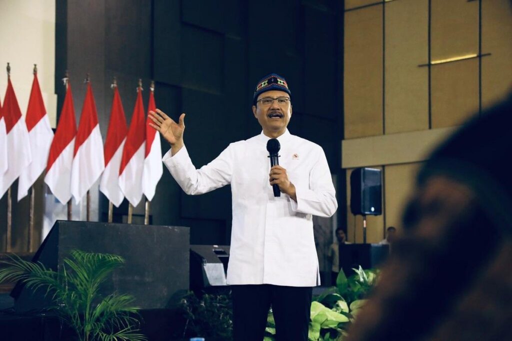 Gus Ipul Ungkap 45 Persen Penerima Bansos PKH Salah Sasaran