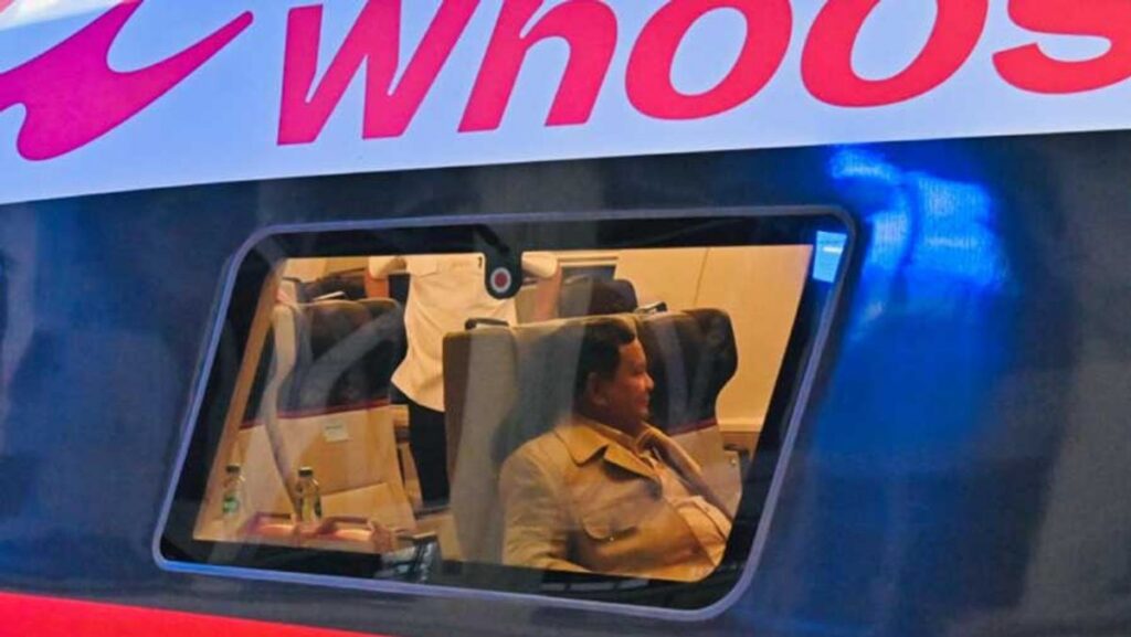 Telkomsel Hadapi Piutang Macet Rp298,7 Miliar dari Pengelola Whoosh