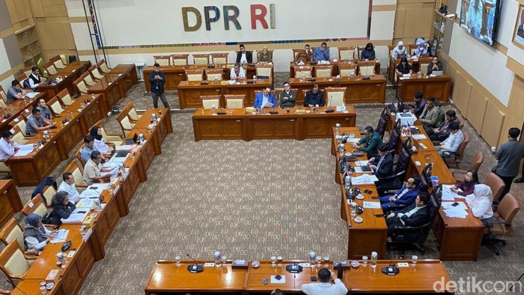 Komisi III DPR Bentuk Panja RUU Polri