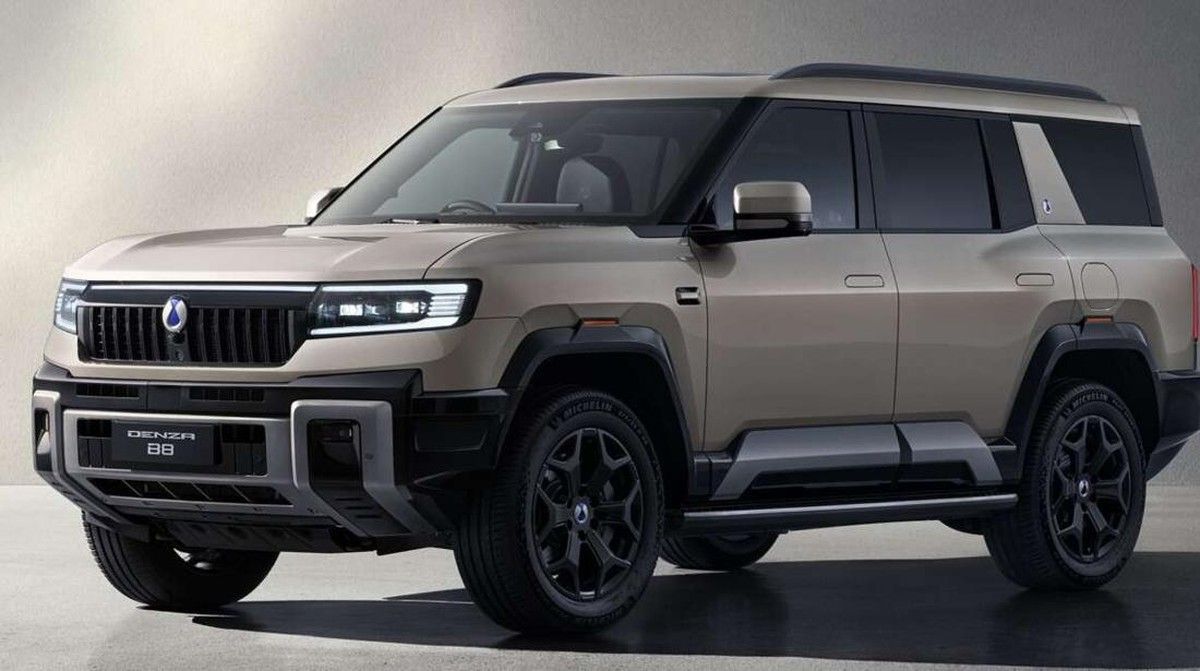 BYD Luncurkan SUV Premium Denza B8 di Malaysia