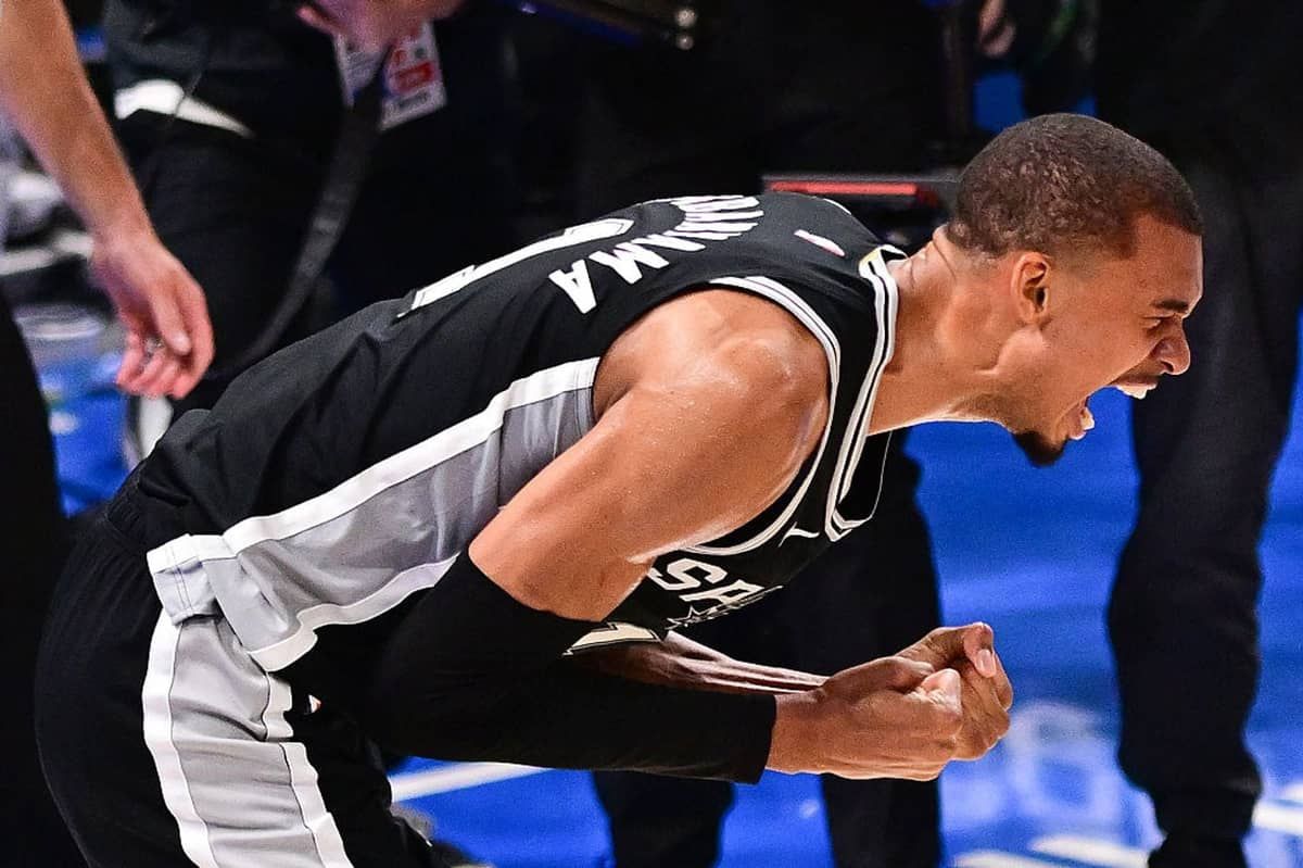 San Antonio Spurs Tundukkan Oklahoma City Thunder Menuju Final NBA
