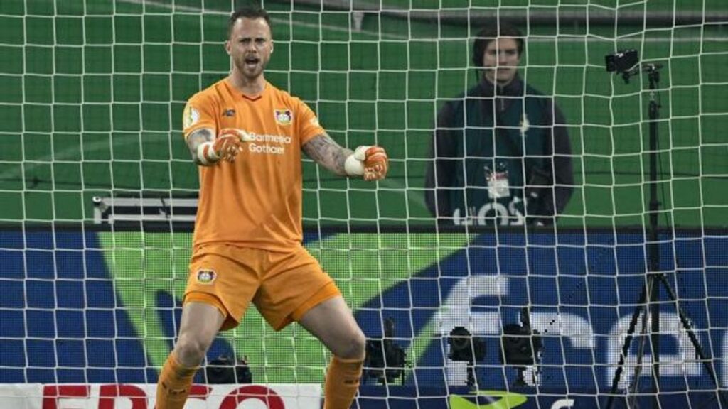 Ajax Amsterdam Incar Mark Flekken untuk Atasi Krisis Penjaga Gawang
