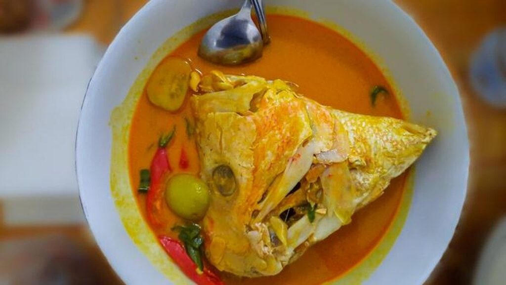 5 Rekomendasi Gulai Kepala Kakap Enak Berempah di Jakarta
