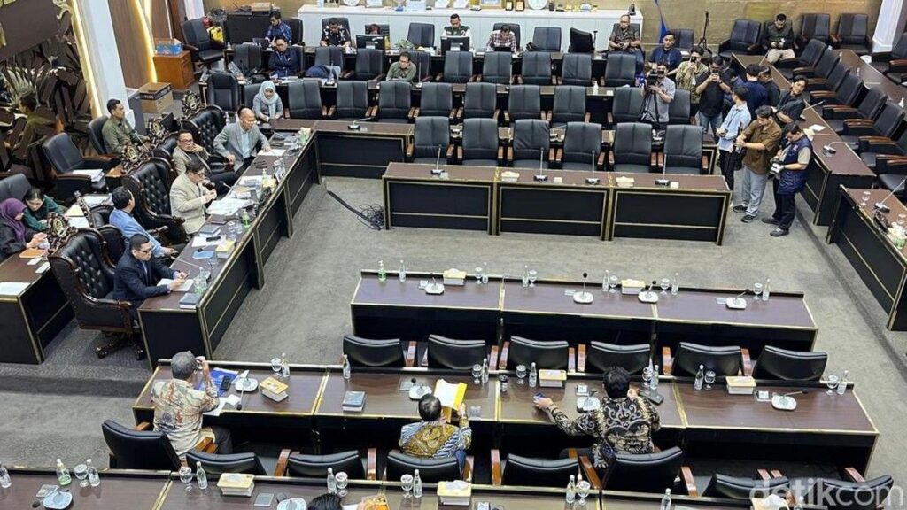DPR RI Setujui Revisi UU Pemerintahan Aceh Jadi Usul Inisiatif