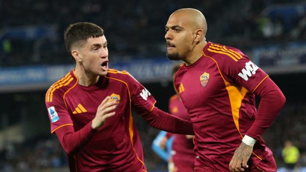 AS Roma Permanenkan Kontrak Donyell Malen hingga Juni 2030