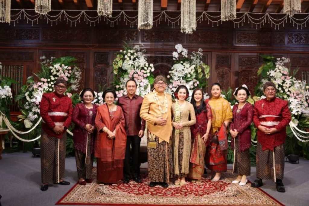 Megawati Soekarnoputri Hadiri Pernikahan Putra Hasto Kristiyanto di Yogyakarta