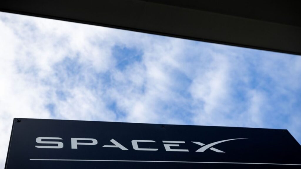 SpaceX Umumkan Rencana IPO Terbesar dalam Sejarah Pasar Saham