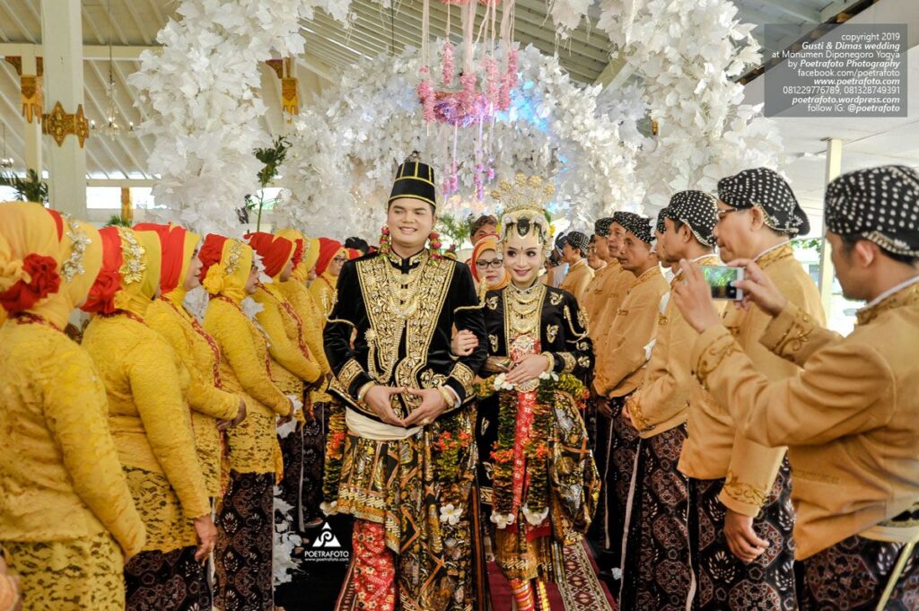Megawati dan Sri Sultan HB X Hadiri Pernikahan Putra Hasto Kristiyanto