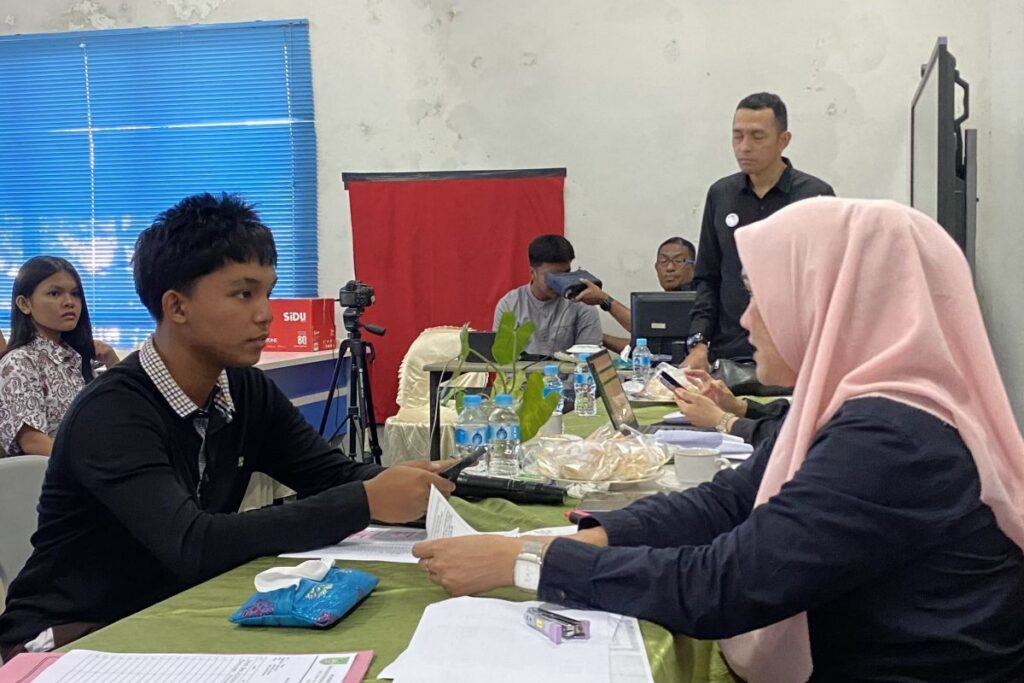 Disdukcapil Kabupaten Bekasi dan Batam Geber Perekaman KTP Elektronik Pelajar