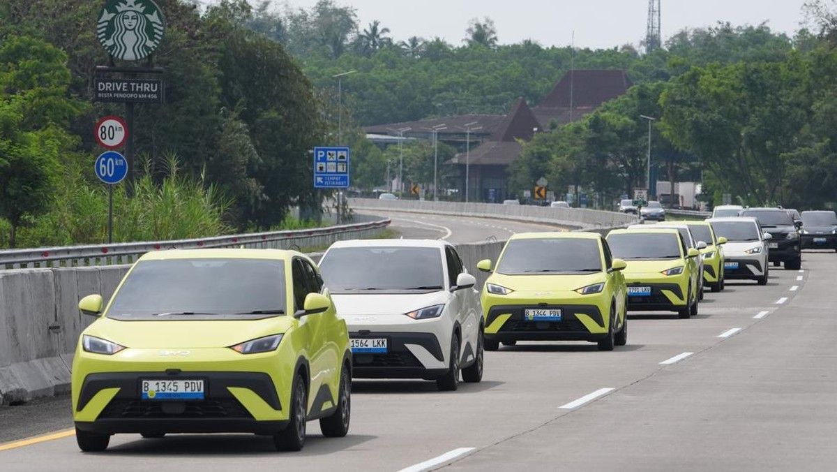 BYD dan DENZA Kuasai 40 Persen Pangsa Pasar Mobil Listrik Indonesia