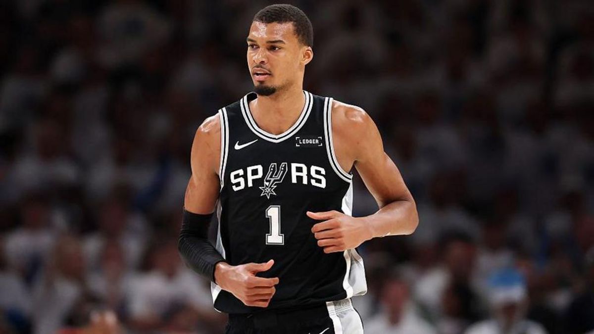 San Antonio Spurs Hancurkan Oklahoma City Thunder di Gim 6