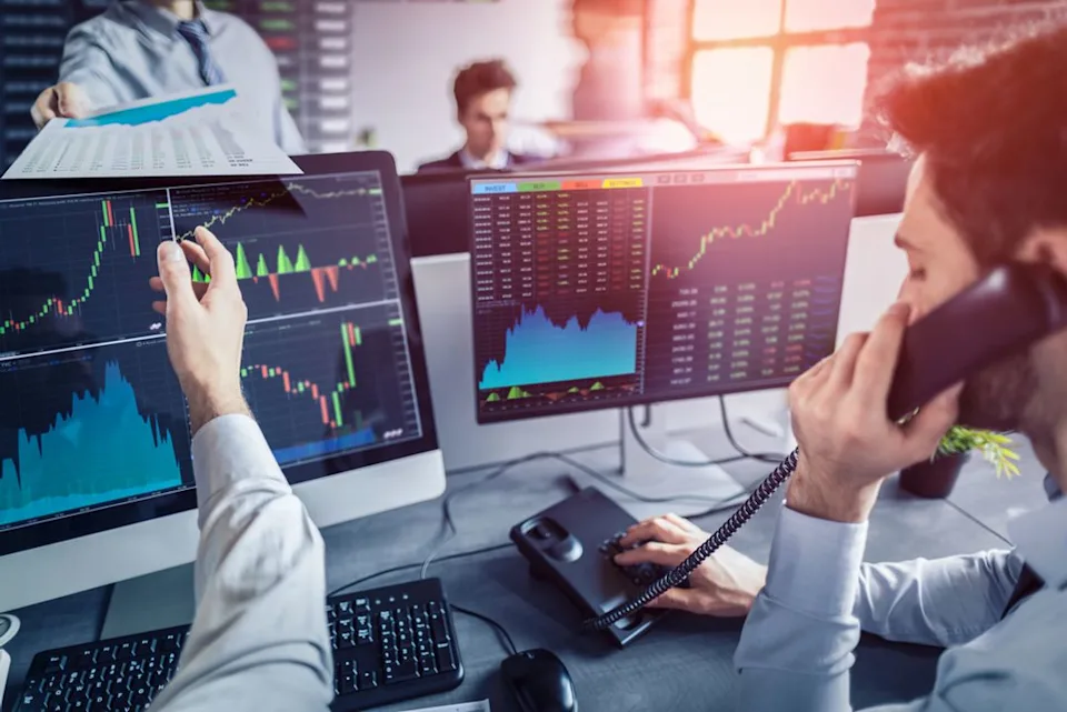 Indeks FTSE 100 London Bergerak Naik di Tengah Sentimen Pasar Global