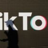Malaysia Perintahkan TikTok Tindak Konten Fitnah Terhadap Raja