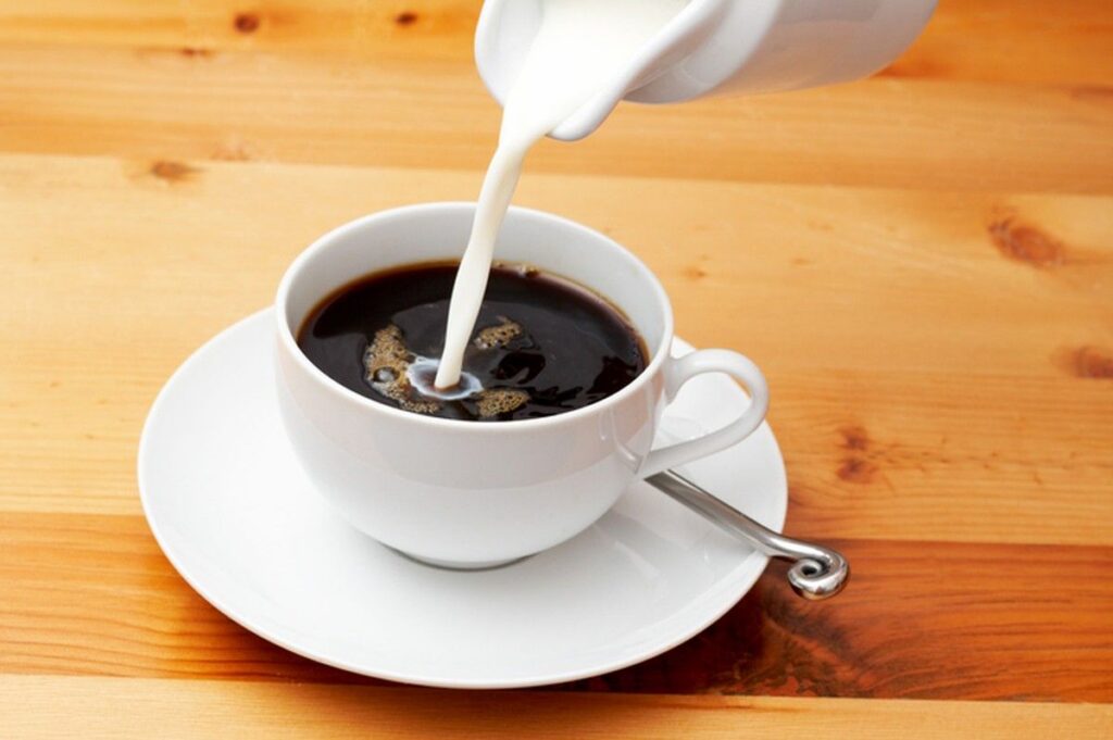 Kombinasi Kopi dan Susu Terbukti Lebih Efektif Melawan Inflamasi