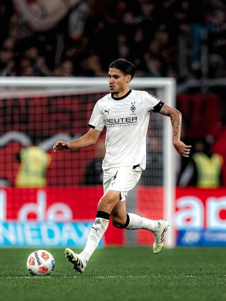 Kevin Diks Cetak Gol dan Tembus Best XI Bundesliga Pekan Terakhir