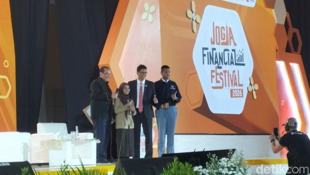 Siswa SMA Pertanyakan Risiko Pertumbuhan Makro ke Menteri Keuangan