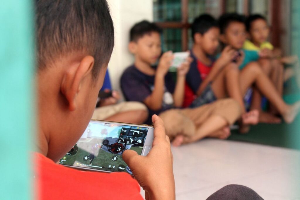 Bahlil Lahadalia Cari Pembuat Lagu Viral My Little Bolu Ketan