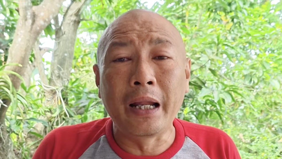 Mata Heru Gundul Terkena Semburan Bisa Ular Kobra saat Evakuasi