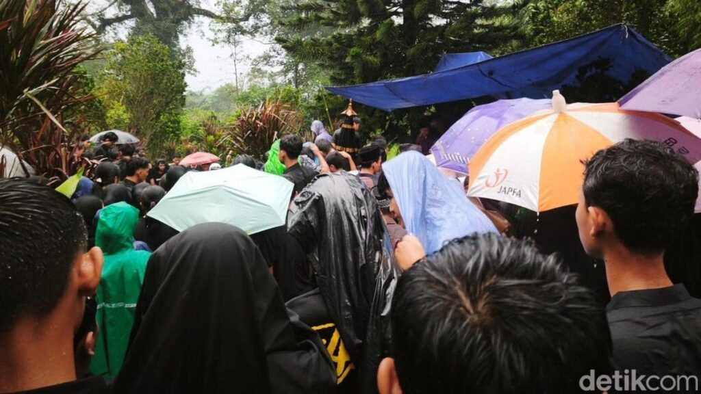 Polisi Selidiki Ventilasi Tenda Kamping Sekeluarga Tewas di Temanggung