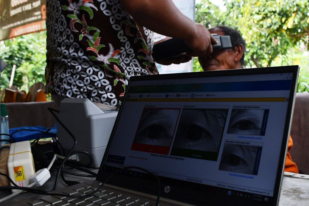 Pemkab Tapanuli Utara Fasilitasi Pencetakan KTP Elektronik Siswa SMUN 1 Garoga