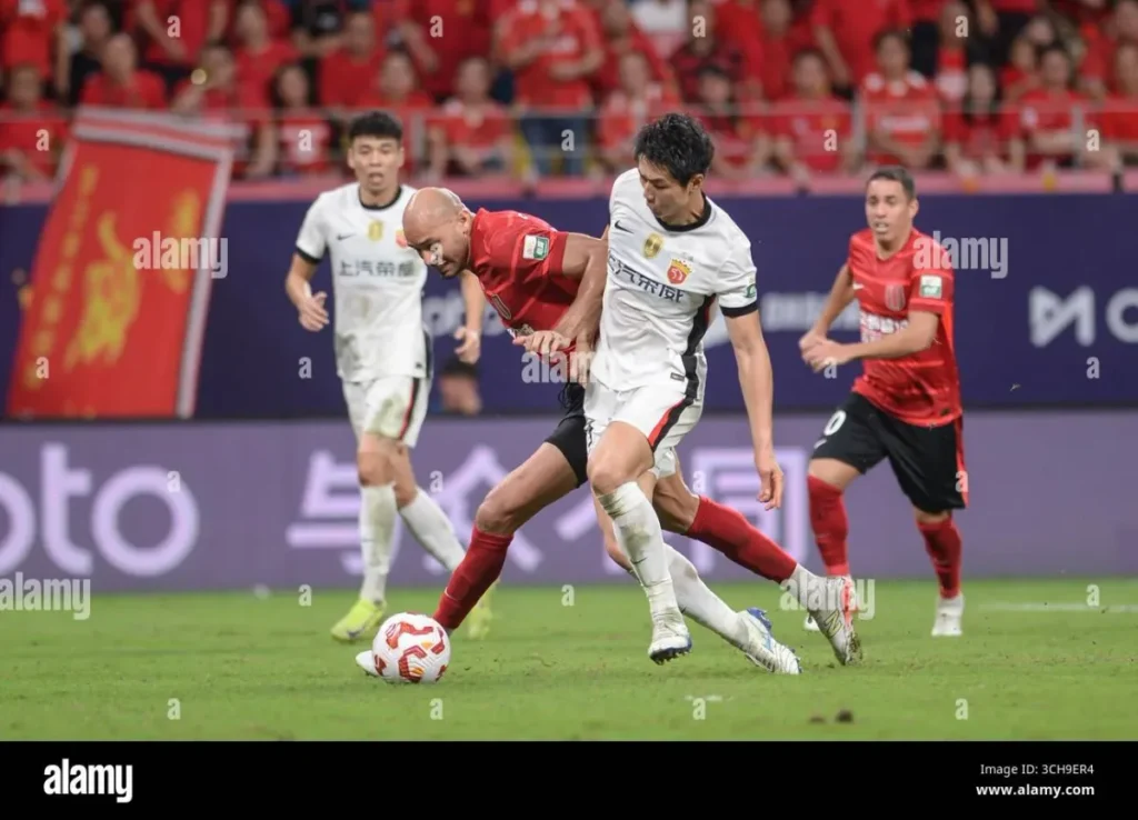 Shanghai Port Tumbangkan Chengdu Rongcheng Lewat Gol Tunggal Behram Abduweli