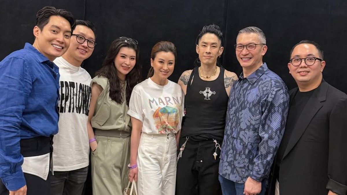 Edric Tjandra Pamer Momen Akrab Bersama Vanness Wu di Belakang Panggung