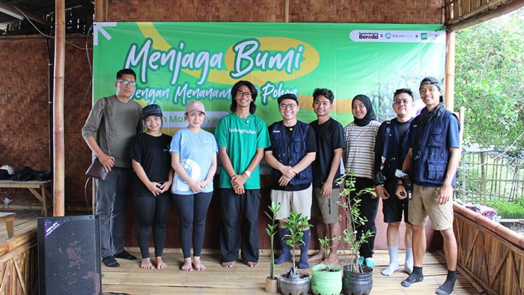 Pinjam Yuk Tanam 250 Pohon Mangrove di Pesisir Tangerang