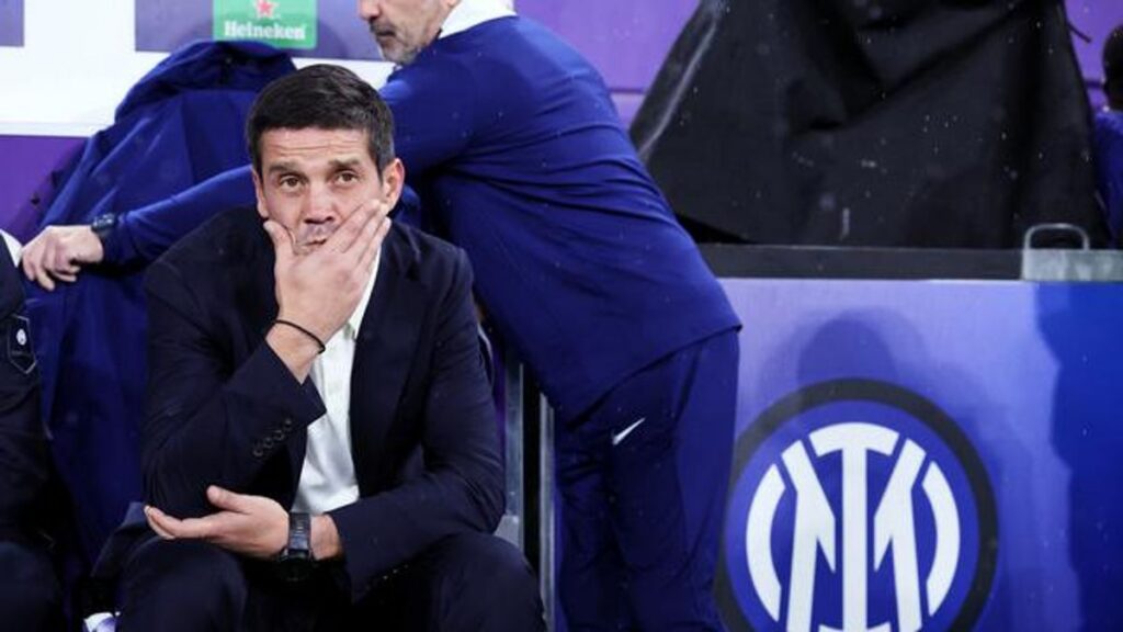 Cristian Chivu Minta Inter Milan Tampil Tanpa Beban Lawan Lazio