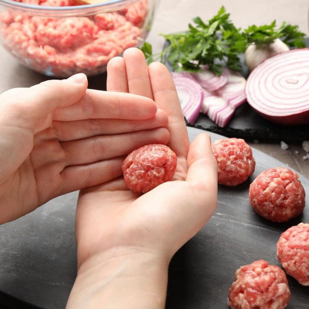 5 Resep Bakso Homemade untuk MPASI Si Kecil yang Bergizi