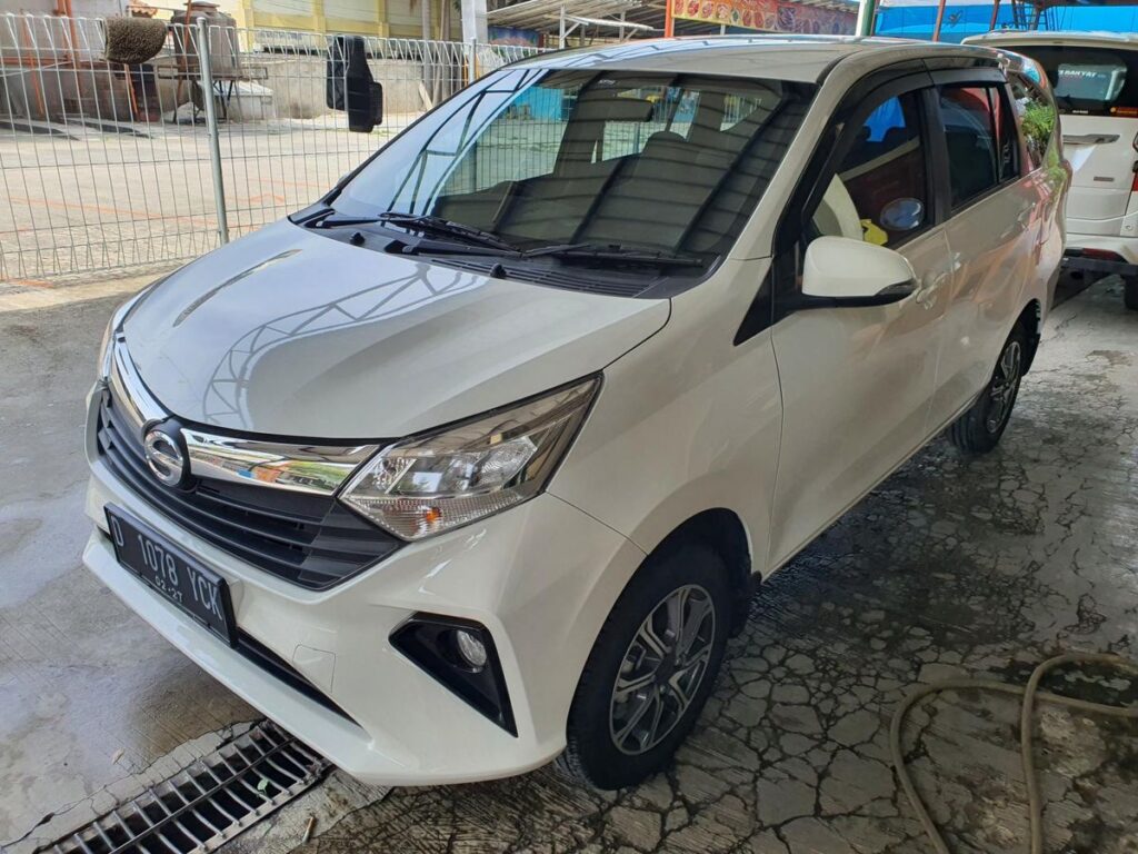 8 Pilihan Mobil Sigra Bekas Harga 50 Jutaan Terbaik untuk Keluarga
