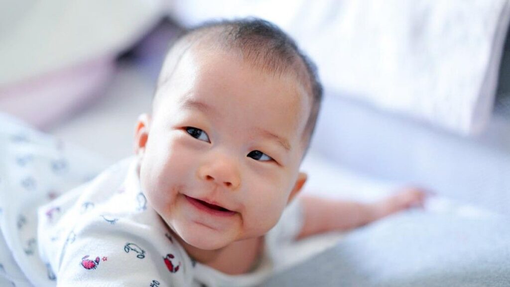 Memahami Refleks Bayi Baru Lahir dan Cara Menstimulasinya