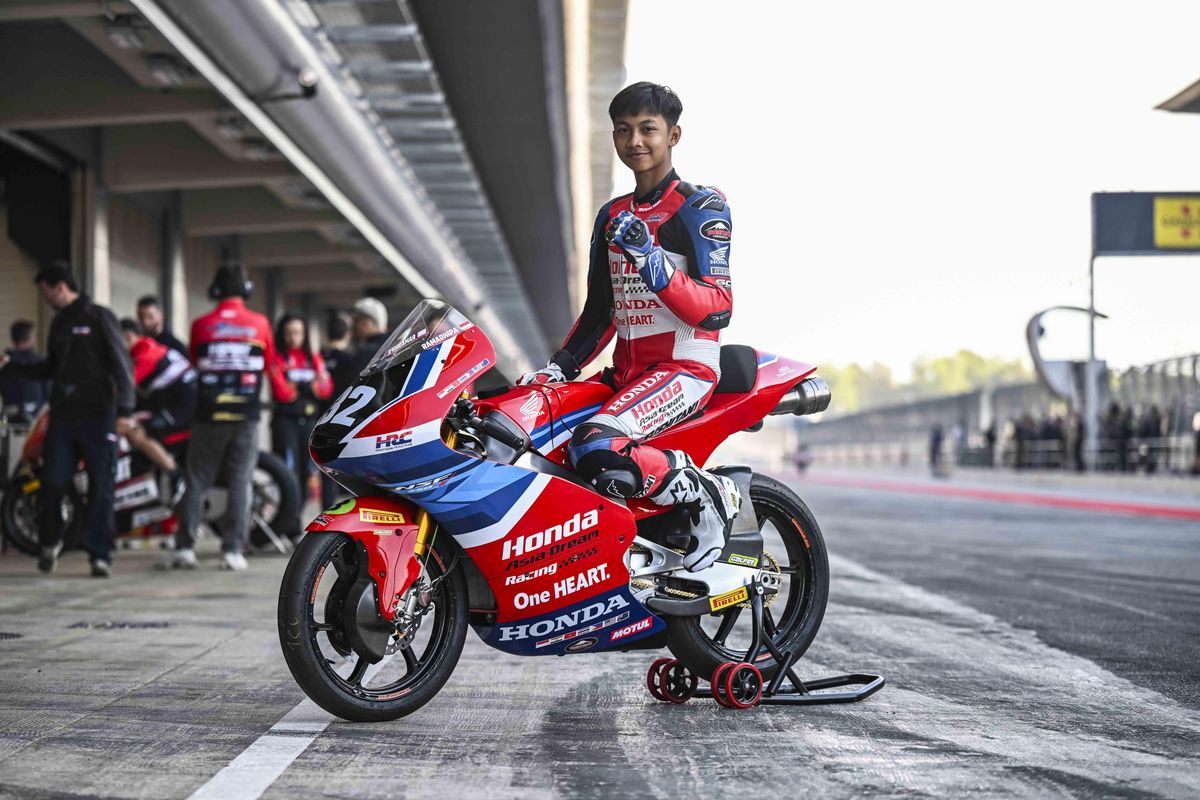 Kiandra Ramadhipa Targetkan Podium Jelang Debut Balap MotoJunior 2026