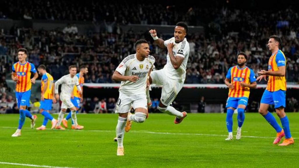 Karim Benzema Kritik Kerja Sama Tim Real Madrid yang Memburuk