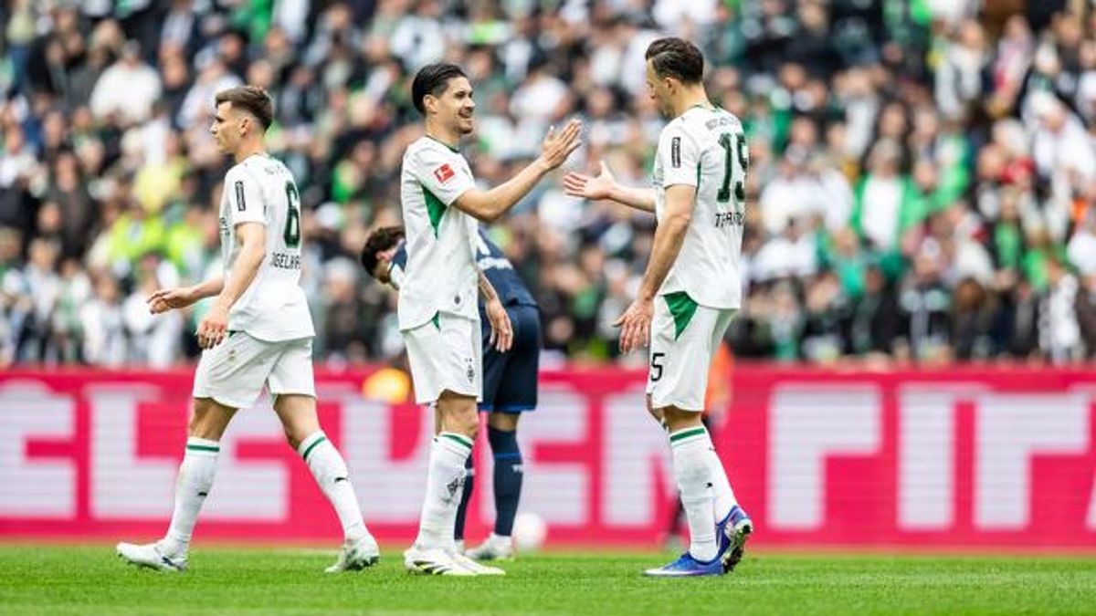 Kevin Diks Cetak Gol Cantik dan Bawa Borussia Monchengladbach Menang Besar