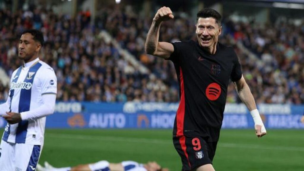 Robert Lewandowski Tinggalkan Barcelona pada Akhir Musim 2025/2026