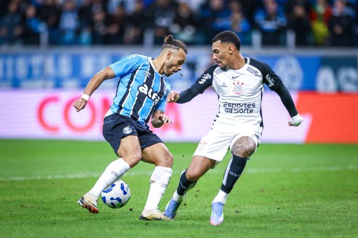 Corinthians Tekuk Grêmio 3-1 di Arena do Grêmio