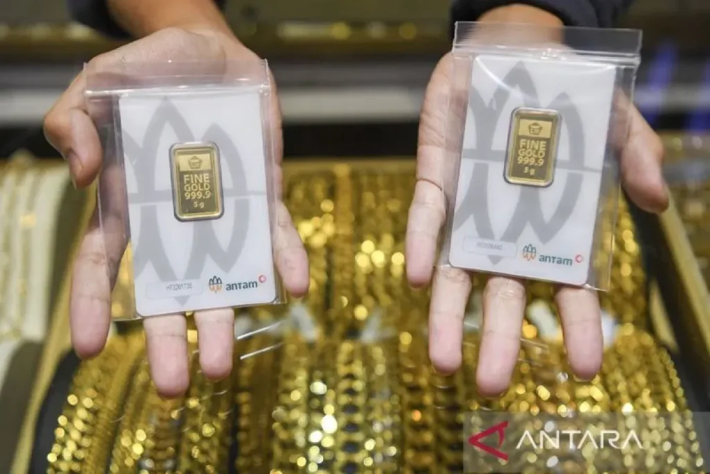 Harga Emas Antam Naik Saat Produk UBS dan Galeri 24 Turun