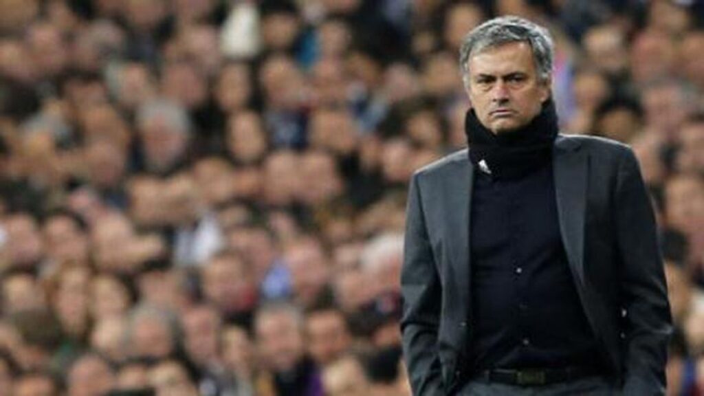 Jose Mourinho Siap Latih Real Madrid dan Rombak Skuad Besar-Besaran