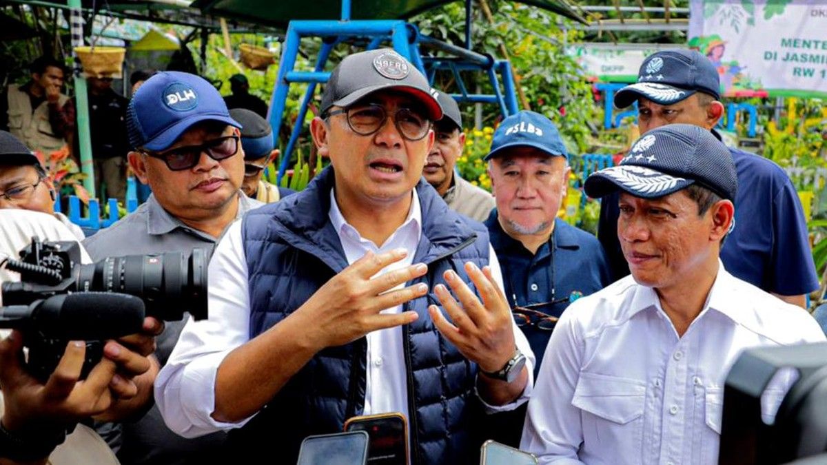 Farhan Minta Pemprov Jabar Tetapkan Status Darurat Sampah Bandung
