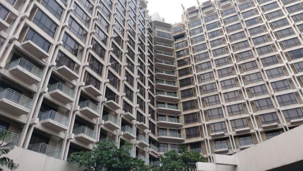 Pemerintah Berencana Merobohkan Bangunan Hotel Sultan Jakarta