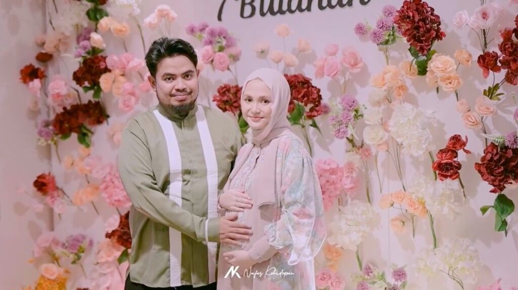 Indah Istri Rigen Rakelna Ungkap Pengalaman Menyusui Saat Hamil Anak Keempat