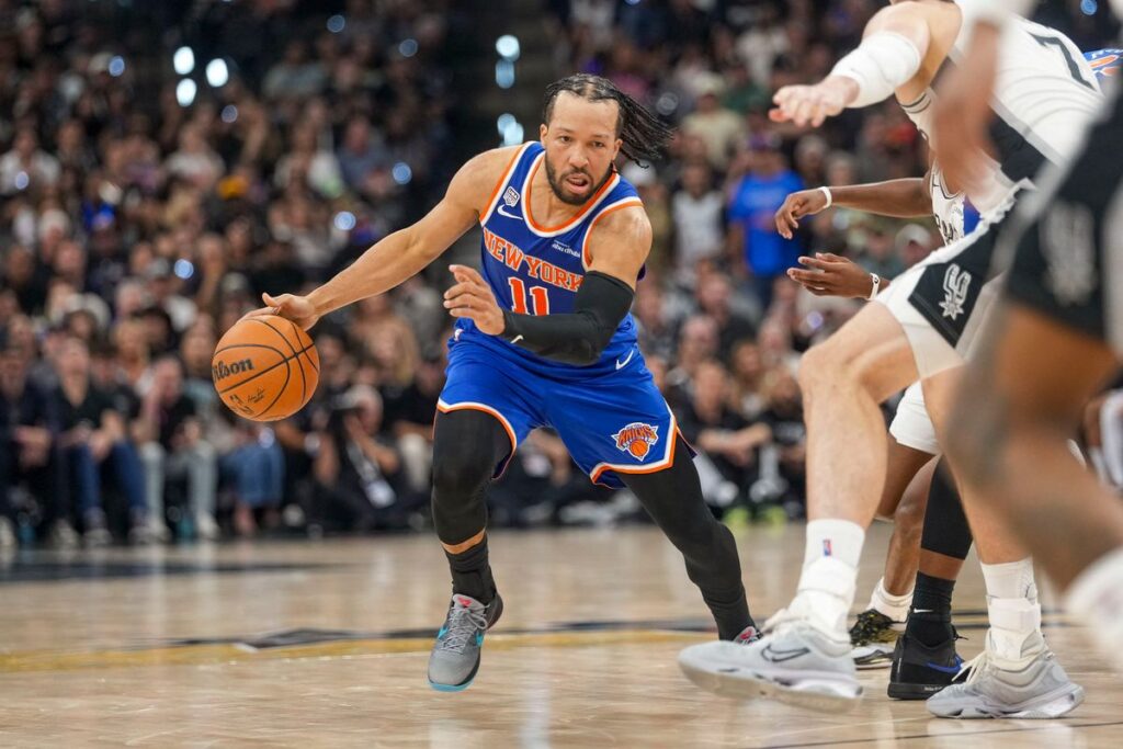 New York Knicks Tumbangkan San Antonio Spurs pada Gim Kedua Final NBA