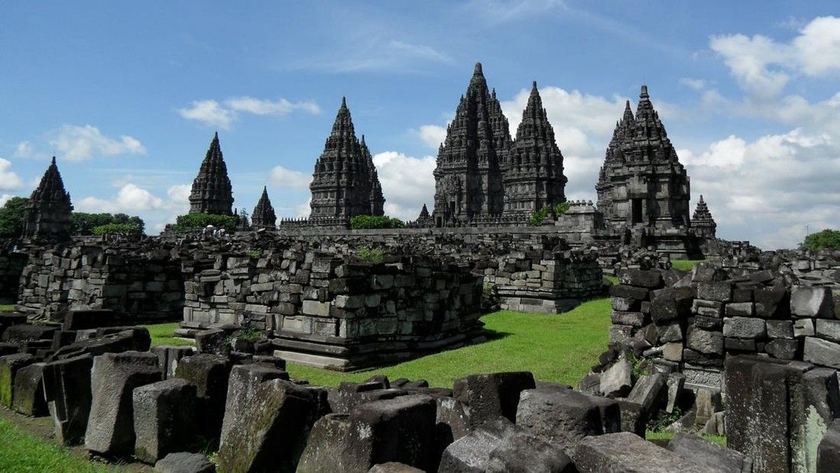 Gegerkan Warga Sleman, Suara Ledakan di Sekitar Candi Prambanan Berasal dari Kembang Api Prewedding